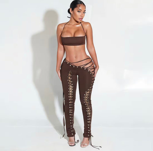 Tie me down set brown